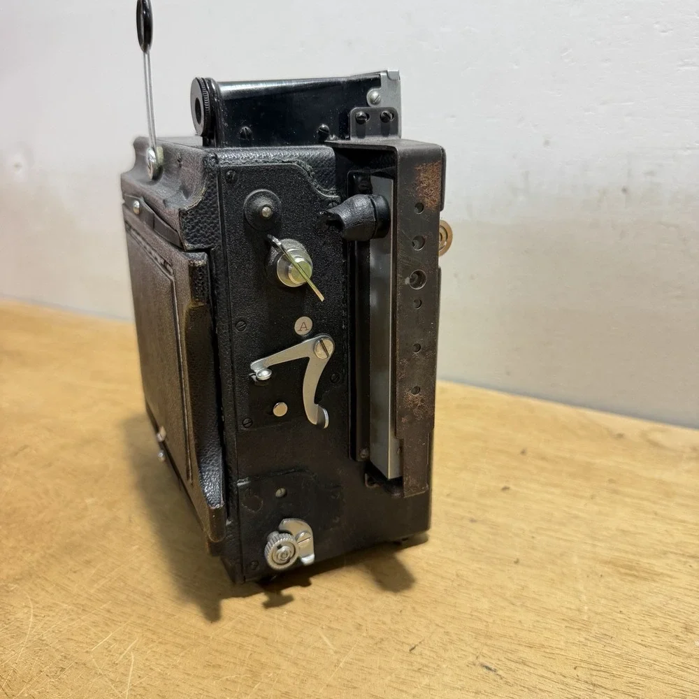 Vintage Graflex Super Graphic 4x5 Large Format Press Camera Body Antique Black